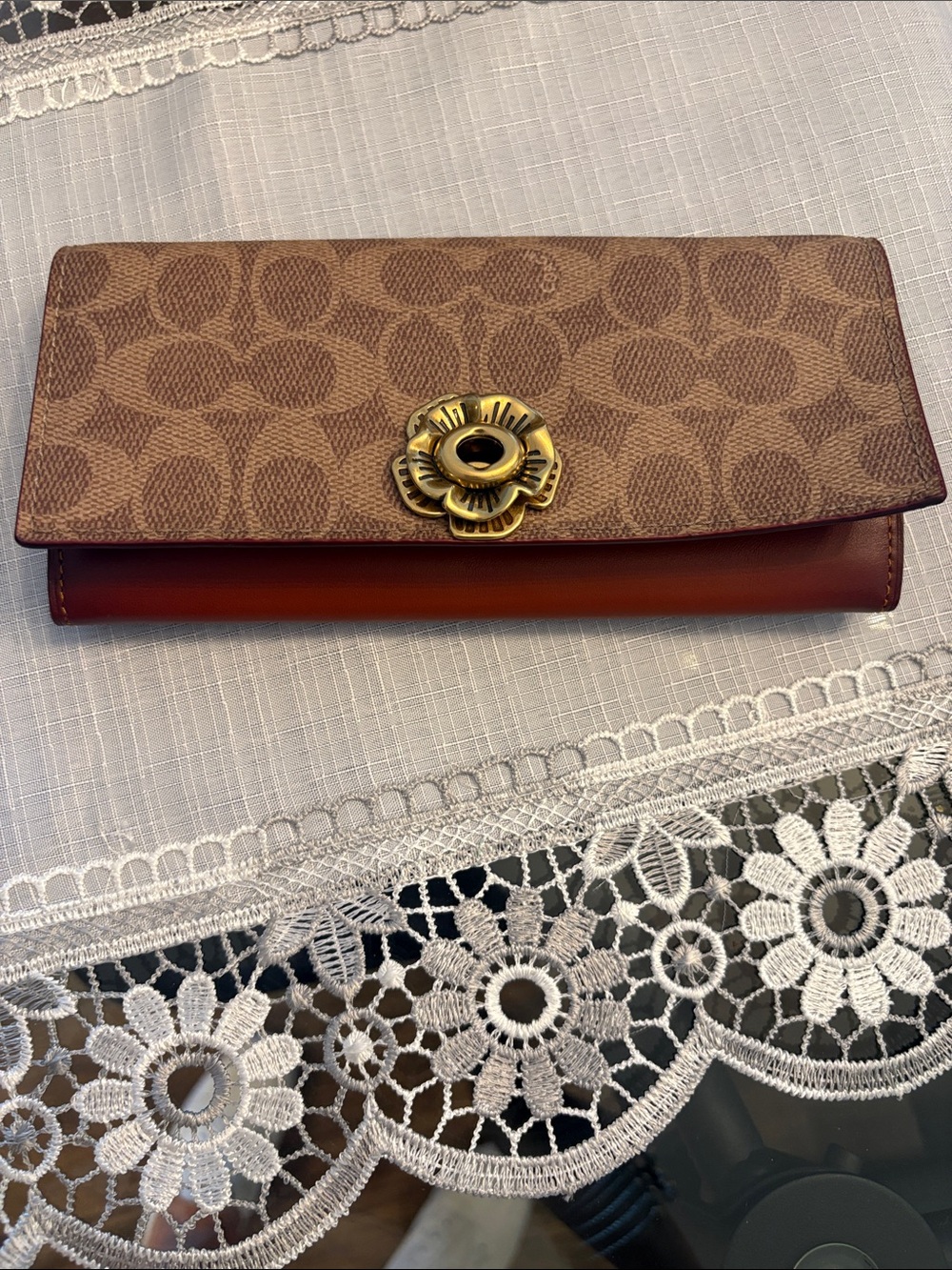 Coach Brown Signature Floral Turnlock Continental Wallet with Gold Hardware - Picture 11 of 11